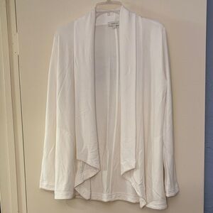 Matty m. Women’s Open Front White Cardigan, size small